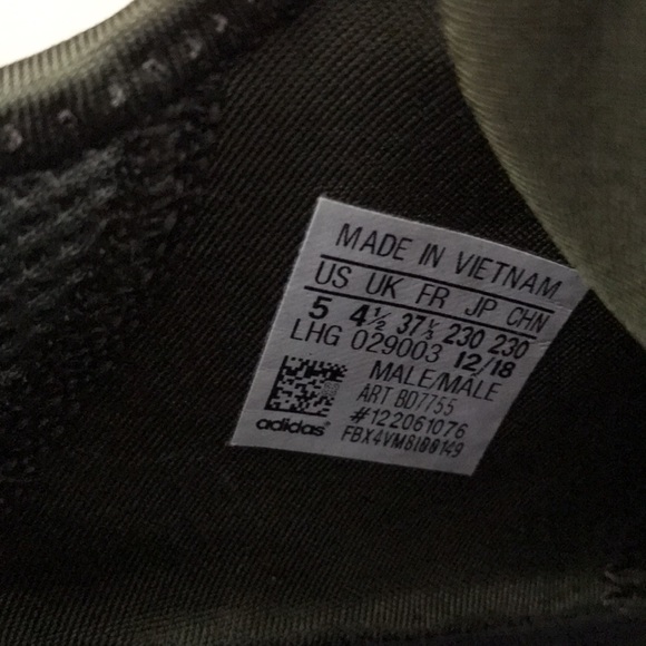 ADIDAS NMD OLIVE GREEN WOMEN SNEAKERS SIZE 5 US - Picture 7 of 7